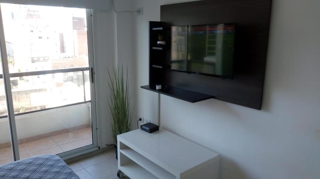 Monoambiente Barrio Martin Apartment Росарио Екстериор снимка